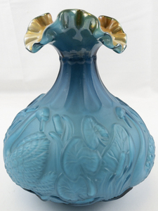lot 26D image: 1984 FENTON 8 Azure & Gold Waterlily Ruffle Swan Vase. LIMITED EDITION #3751500