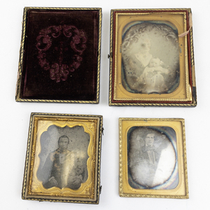 lot 61 image: Group of 3 Antique Daguerreotype Portraits & Frames