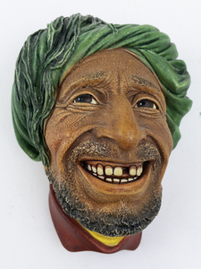 lot 138 image: BLOSSONS Kurd Chalkware Head Wall Hanging -Congleton England