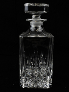 lot 182 image: Vintage 9 Crystal D Arques-Durand Provence Square Decanter