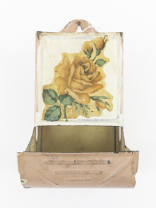 lot 198 image: Pink Floral Vintage Metal Match Holder