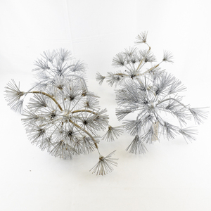 lot 212 image: Group of 4 Metal Dandelion Garden Sculpture Stakes