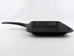 lot 12 image: NORDIC WARE Non-Stick 11 Inch Grill Pan