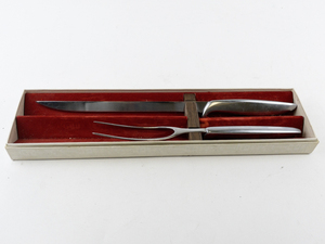 lot 15 image: GERBER Legendary Blades Balmung Carving Knife & Fork Set in Original Box.