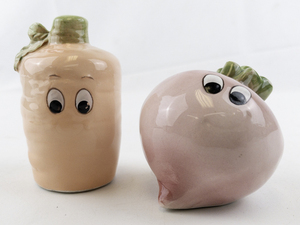 lot 241 image: ENESCO 1992 Turnip & Carrot Salt & Pepper Shakers.