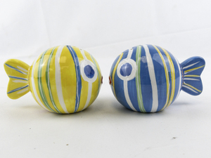 lot 250 image: Blue, Green, & Yellow Fish Salt & Pepper Shakers.