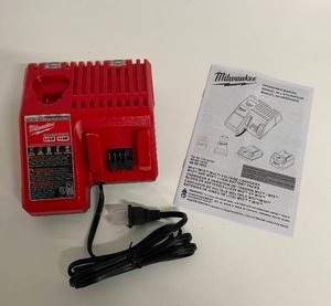 lot 35 image: Milwaukee Power Tools M18 & M12 Multi-Voltage Cross-System Battery Charger - Model 48-59-1812 - New