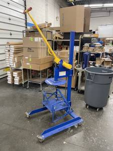 lot 46 image: Vestil Manufacturing Pail Lid Closing Press PLC-P-FM - Steel Construction for 2-7 Gallon Buckets  Drums  Barrels - $1,279 Online
