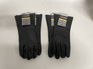 lot 80 image: Two Pairs of NEW Majestic 3364J Black Chemical Resistant Double-Dipped PVC Gloves with Sand Finish