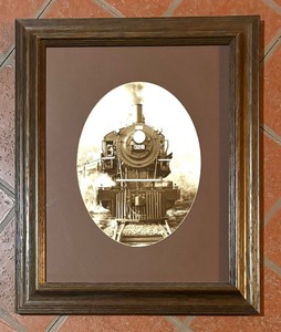 lot 74 image: Framed Vintage Engine 328 Photographic Railroad Print