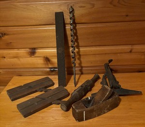 lot 100 image: Variety of Vintage Tools including File, Drill Bit, Planer and More