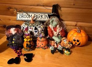lot 199 image: Spooky Halloween Decor including Witch Dolls, Ceramic Pumpkins, Trinket Boxes and More