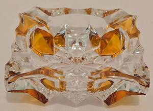 lot 37 image: Vintage Murano Faceted Ashtray