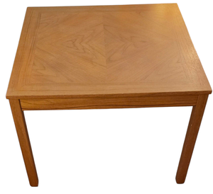 lot 173 image: Streamlined Vintage Wooden End Table