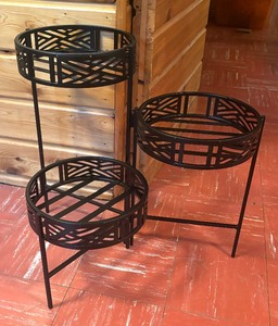 lot 215 image: New Triple Planter Stand