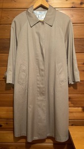 lot 219 image: London Fog Coat