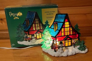 lot 256 image: Poppy Industries Winter Home Lamp