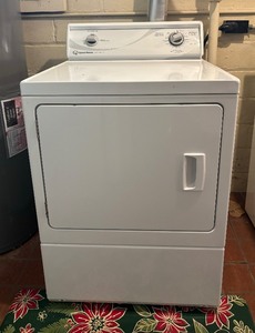 lot 300 image: Speed Queen Dryer by Alliance Laundry Systems Model ADE3SRGS173TWO1