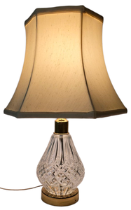 lot 335 image: Beautiful Waterford Crystal Table Lamp