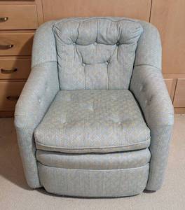 lot 286 image: Pale Blue Vintage Century Armchair