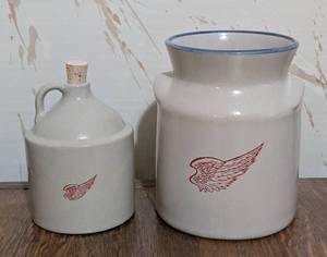 lot 328 image: Small Red Wing Stoneware Jug and Utensil Holder