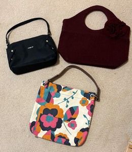 lot 427 image: Three Handbags by Fossil, Ariane LeSpire and Hedgren