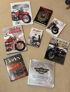 lot 428 image: Variety of Harley Davidson and Motorcycle Books