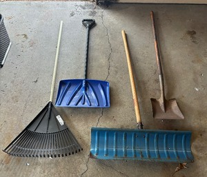 lot 457 image: Shovels and Rake