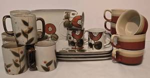 lot 378 image: Vintage Stoneware including Vintage Otagiri Stoneware Soup Bowl Mug and Plate Sets & More