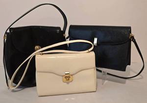 lot 441 image: Three Vintage Handbags