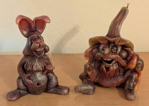 lot 164 image: Pair of Vintage Wizard Wax Works Candles