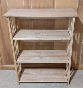 lot 273 image: Blonde Wood Bookshelf