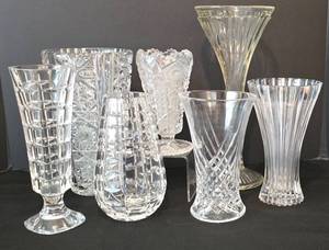 lot 238 image: Sparkling Collection of CrystalGlass Vases