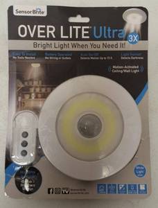 lot 34 image: Sensor Brite   New Over Lite Ultra 3X - Wireless Remote (3 Brightness Settings)