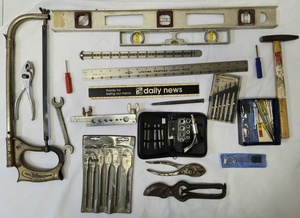 lot 56 image: Collection of Tools from SOMAX handsaw, Black & Decker Wood Boring Bit & more