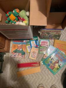 lot 6 image: Lot of Vintage Toys and Childrens Books
