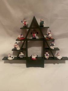 lot 36 image: Snowman Figurine Collection on Triangular Display Shelf