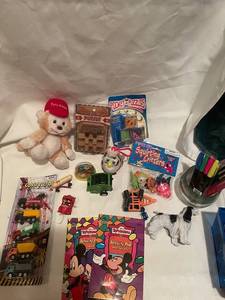 lot 45 image: Collection of Childrens Toys and Activities