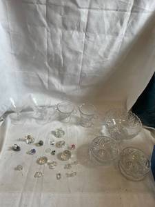 lot 56 image: Collection of 24 Crystal Glassware and Figurines