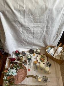 lot 59 image: Assorted Decor and Household Lot with Figurines, Basket, and Wind Chimes