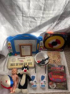 lot 69 image: Collection of Vintage Kids Toys and Games