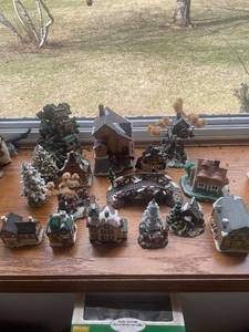 lot 70 image: Collection of 16 Christmas Village Houses and Trees