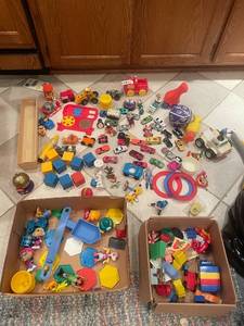 lot 122 image: Collection of Assorted Vintage Toys Including Cars and Figures