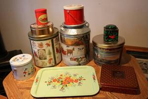 lot 506 image: mixed tin containers...