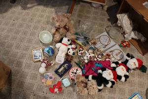 lot 529 image: miscellaneous decor dream catchers,...
