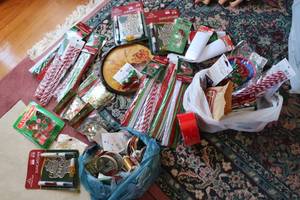 lot 581 image: Christmas crafting supplies ribbon,...