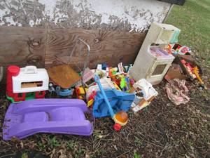 lot 34 image: Large collection of Little Tikes, F...