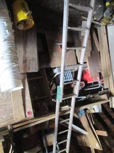 lot 63 image: Vintage Wood extension ladder...
