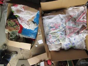 lot 144 image: Huge lot of wash cloths, hand towel...