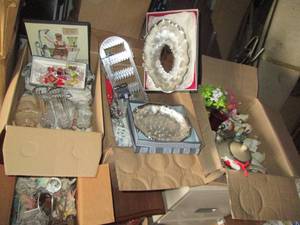 lot 188 image: Silver-tone serving pieces, jewelry...